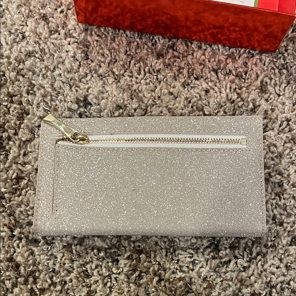 Kate Spade Glittery Gold Wallet in Red Box - Picture 4 of 5